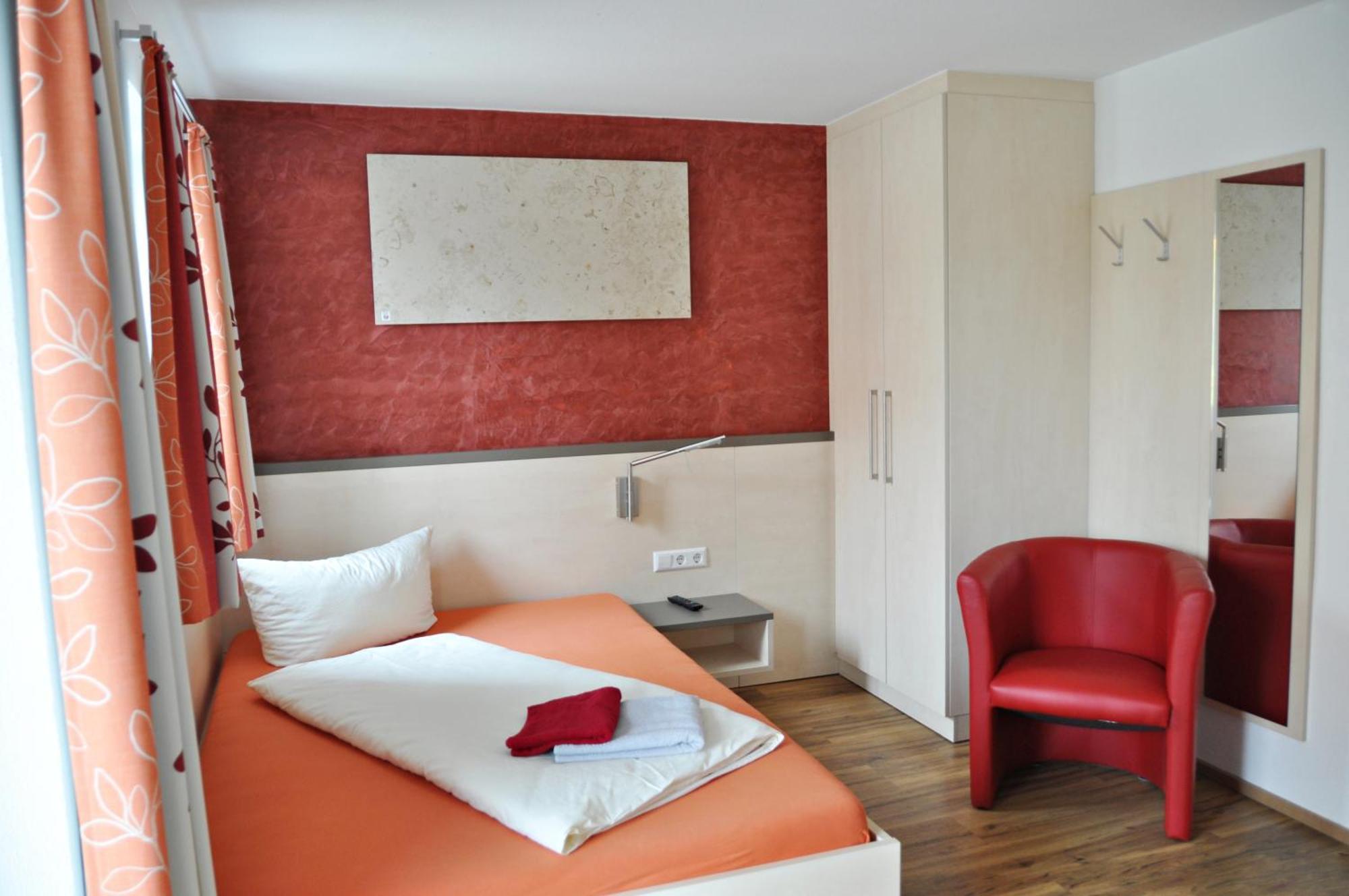 Goldener Schluessel Mit Gaestehaus Sina Nördlingen Szoba fotó